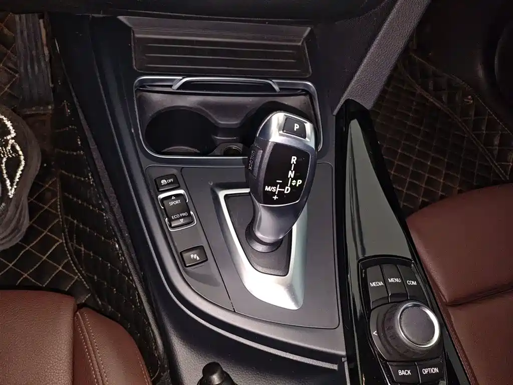 BMW 3 Series 2018 320Li Fashion Model купить на сайте DeffCars
