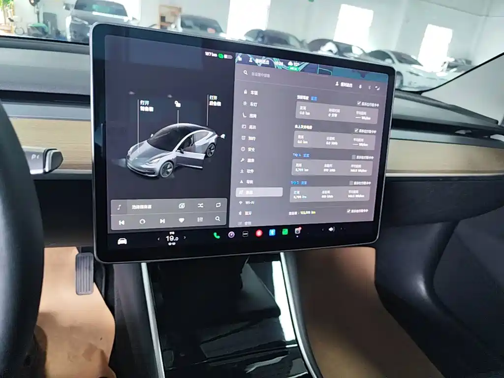Model 3进口 2019款 长续航后驱版 купить на сайте DeffCars