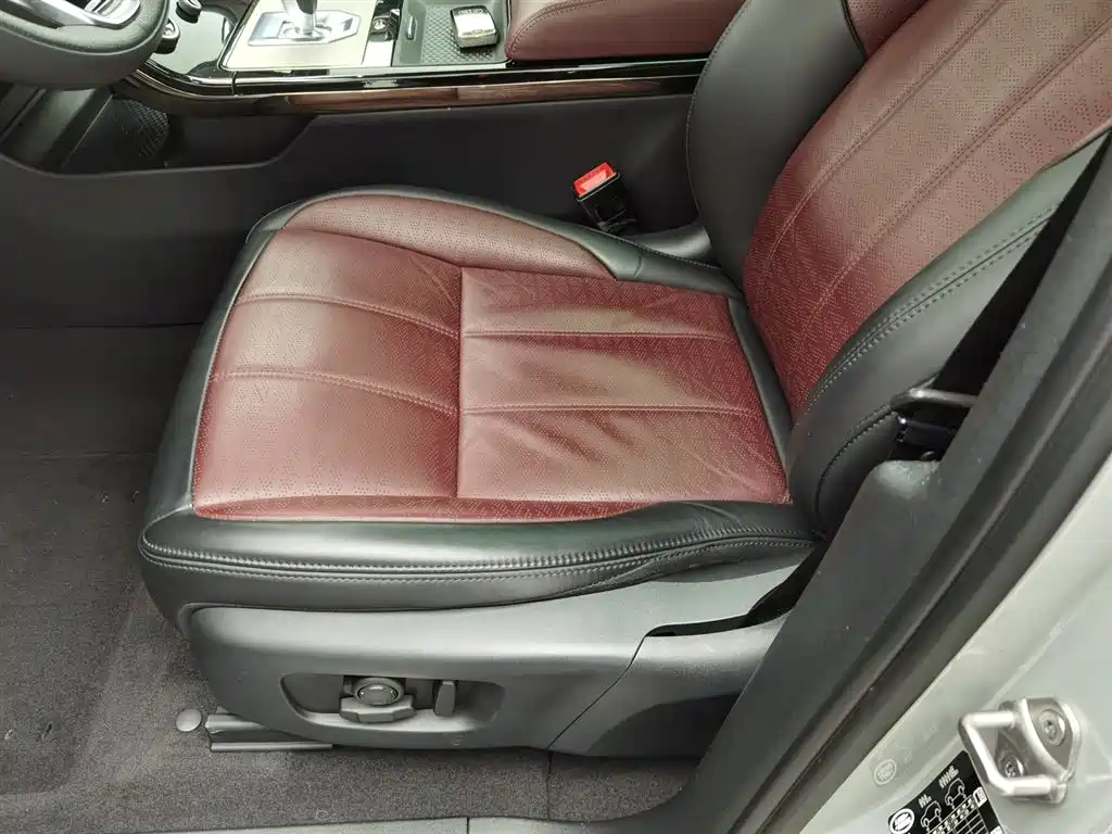 Range Rover Evoque 2023 Evoque L 249PS Luxury Edition купить на сайте DeffCars
