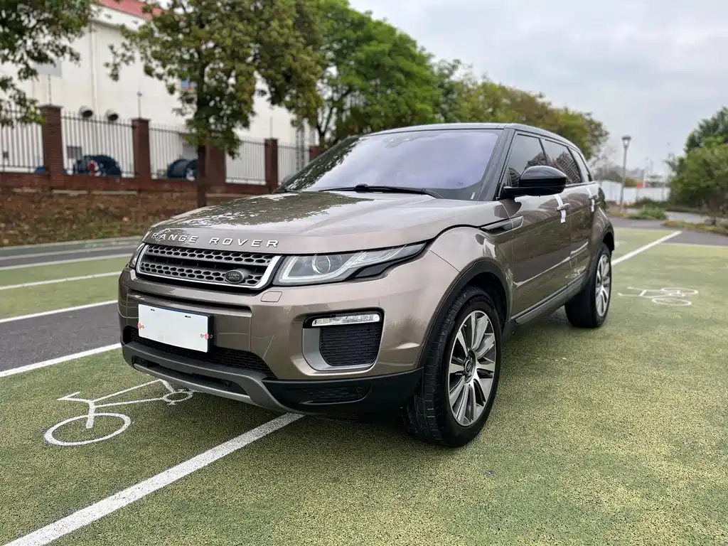 Range Rover Evoque 2017 2.0T British Fashion Edition купить на сайте DeffCars