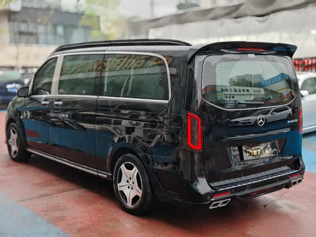 Vito 2023 2.0T Business Edition 7 seats купить на сайте DeffCars