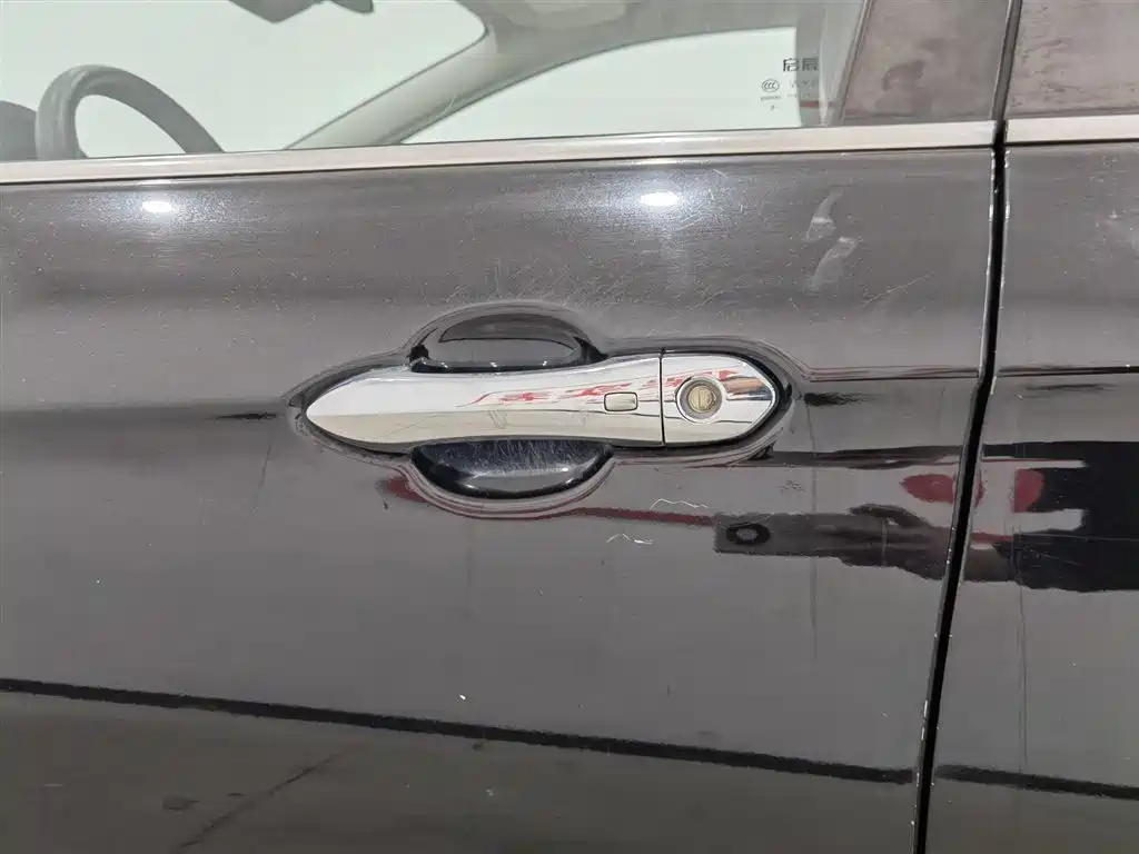 Venucia D60 2019 1.6L XL Manual Intelligent Link Elite Edition купить на сайте DeffCars