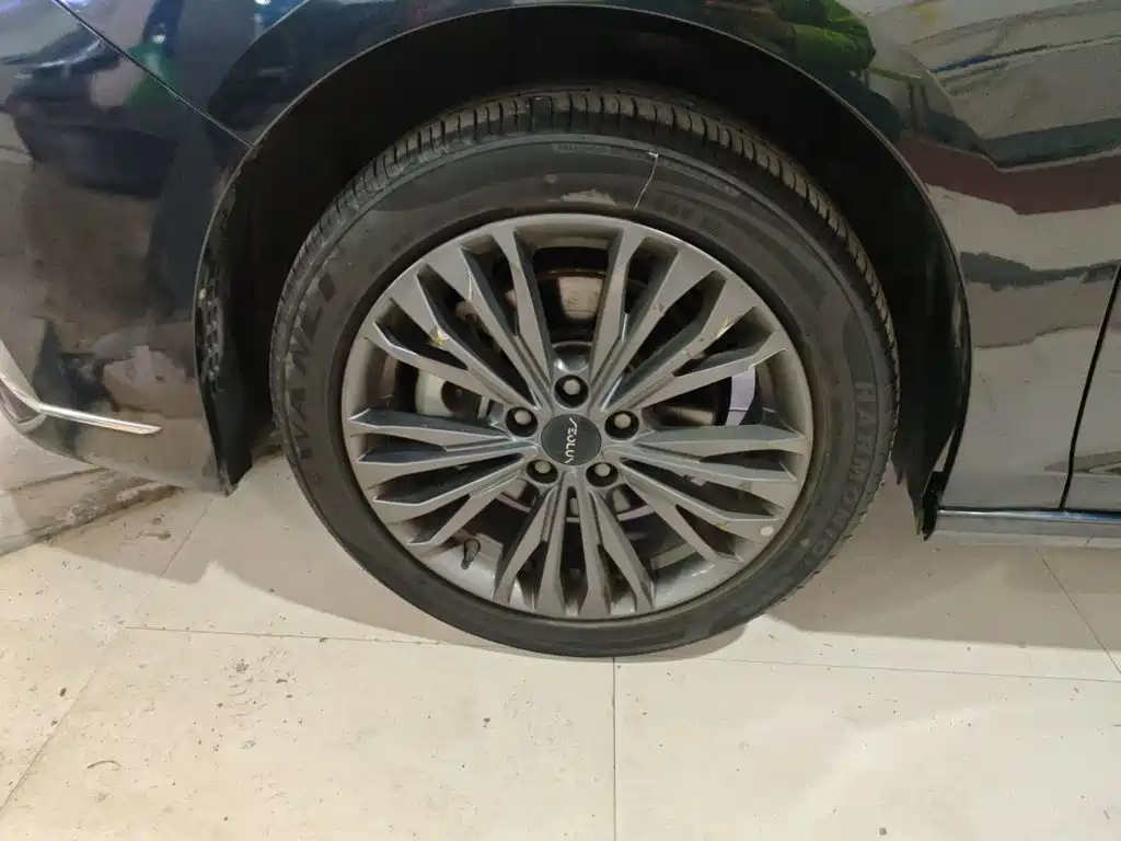 Yixuan max 2023 1.5T Super Chubby Dad Edition купить на сайте DeffCars