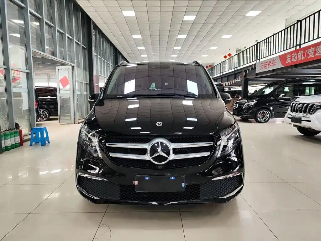 Mercedes-Benz V-Class 2022 V 260 Premium Edition купить на сайте DeffCars
