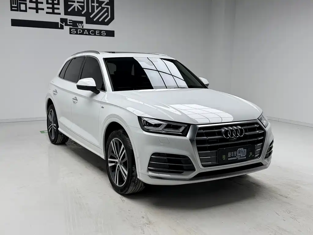 Audi Q5L 2020 45 TFSI exclusive sports model купить на сайте DeffCars