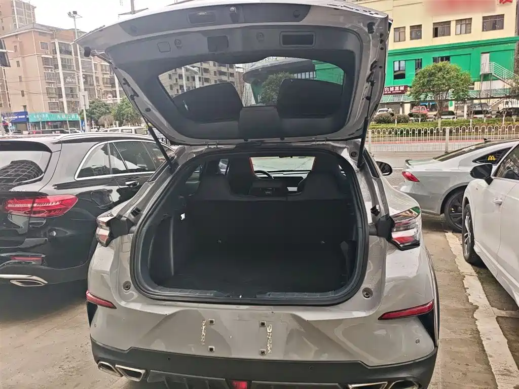Changan UNI-T 2020 1.5T premium model купить на сайте DeffCars