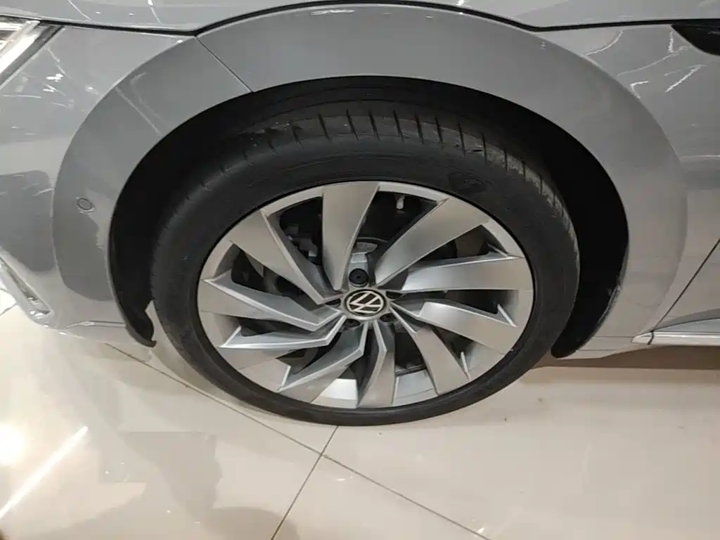 FAW-Volkswagen CC 2021 380TSI eye-catching version купить на сайте DeffCars
