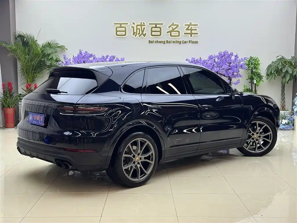 Cayenne 2023 Cayenne 3.0T Platinum Edition купить на сайте DeffCars