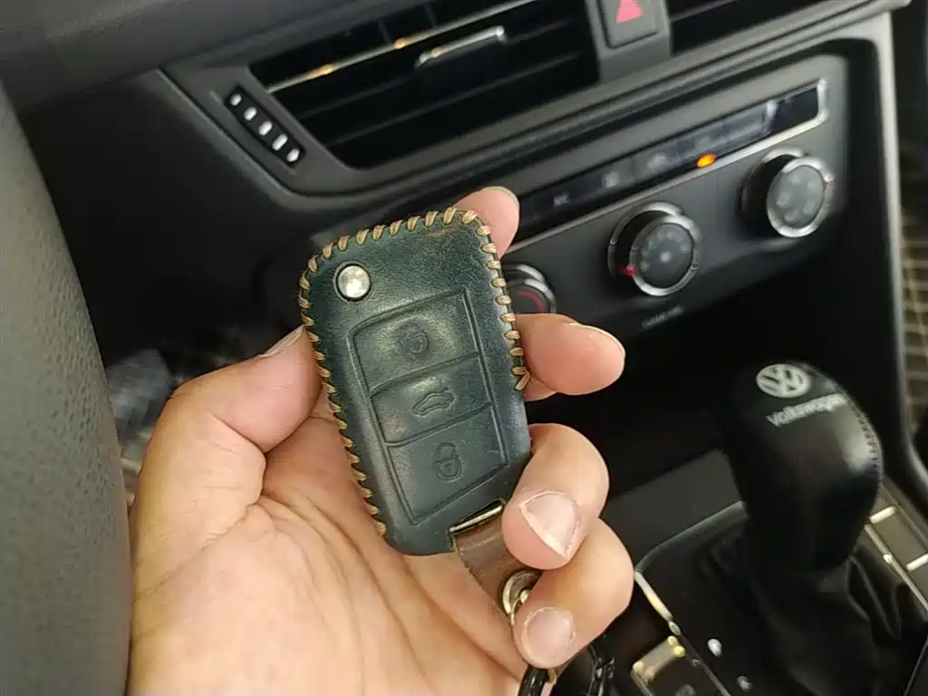 Tuyue 2020 280TSI 2WD Fashion Edition National VI купить на сайте DeffCars