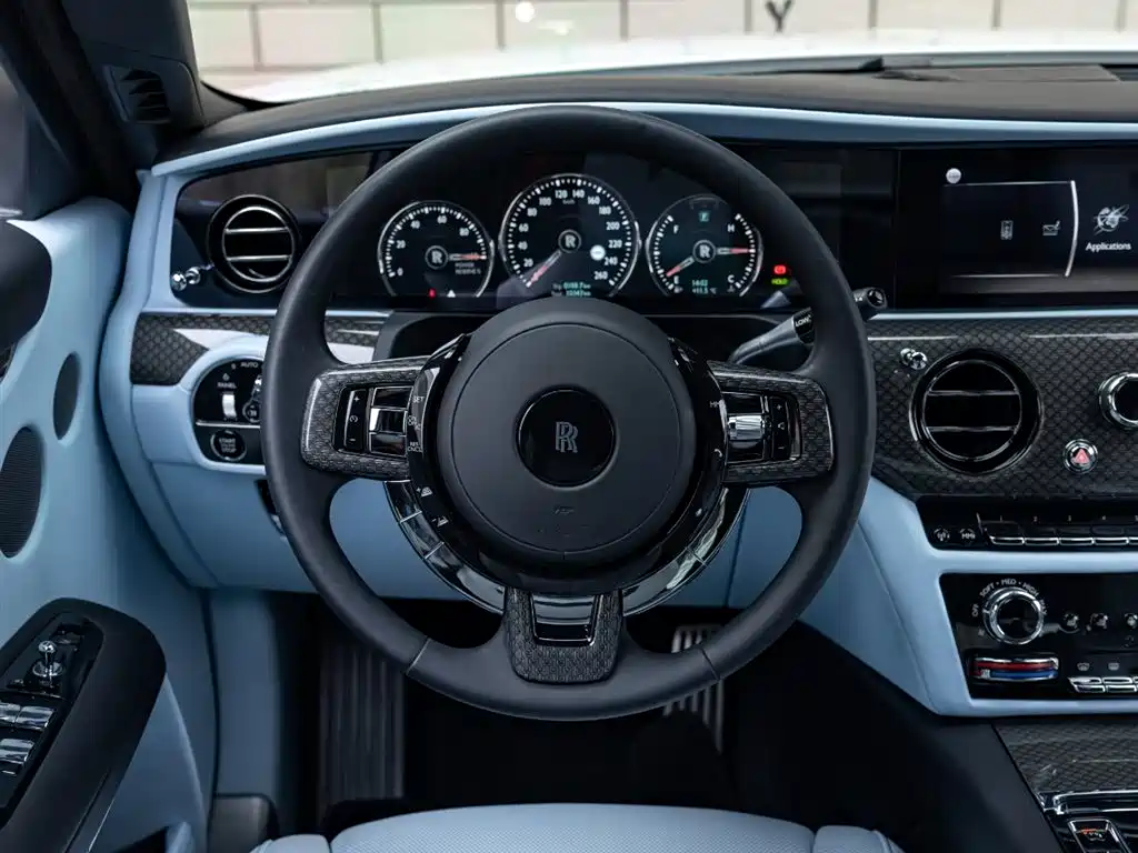 Ghost 2022 6.7T Black Badge купить на сайте DeffCars