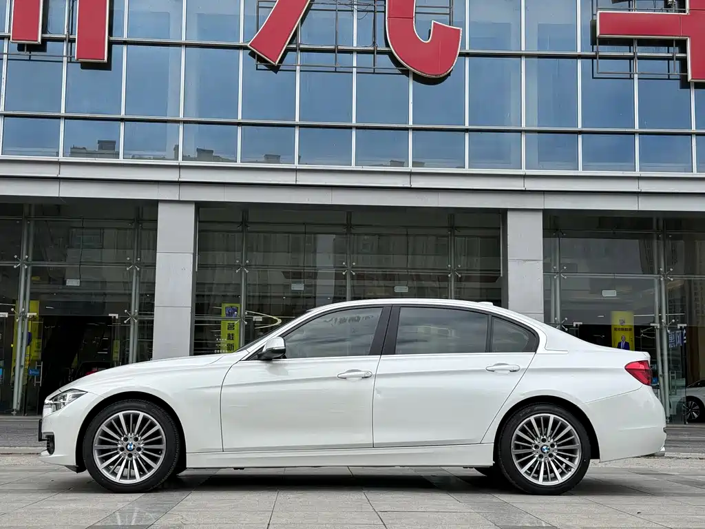 BMW 3 Series 2019 320Li Fashion Model купить на сайте DeffCars