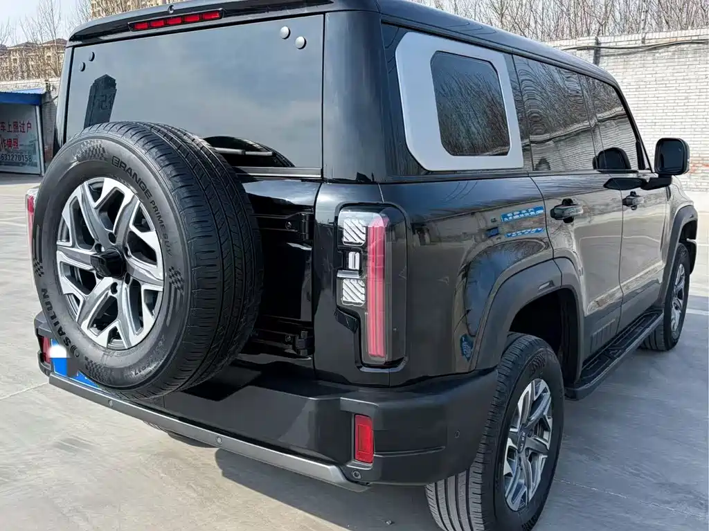 Beijing Off-Road BJ40 2024 2.0T New City Hunter Edition Knight Type купить на сайте DeffCars