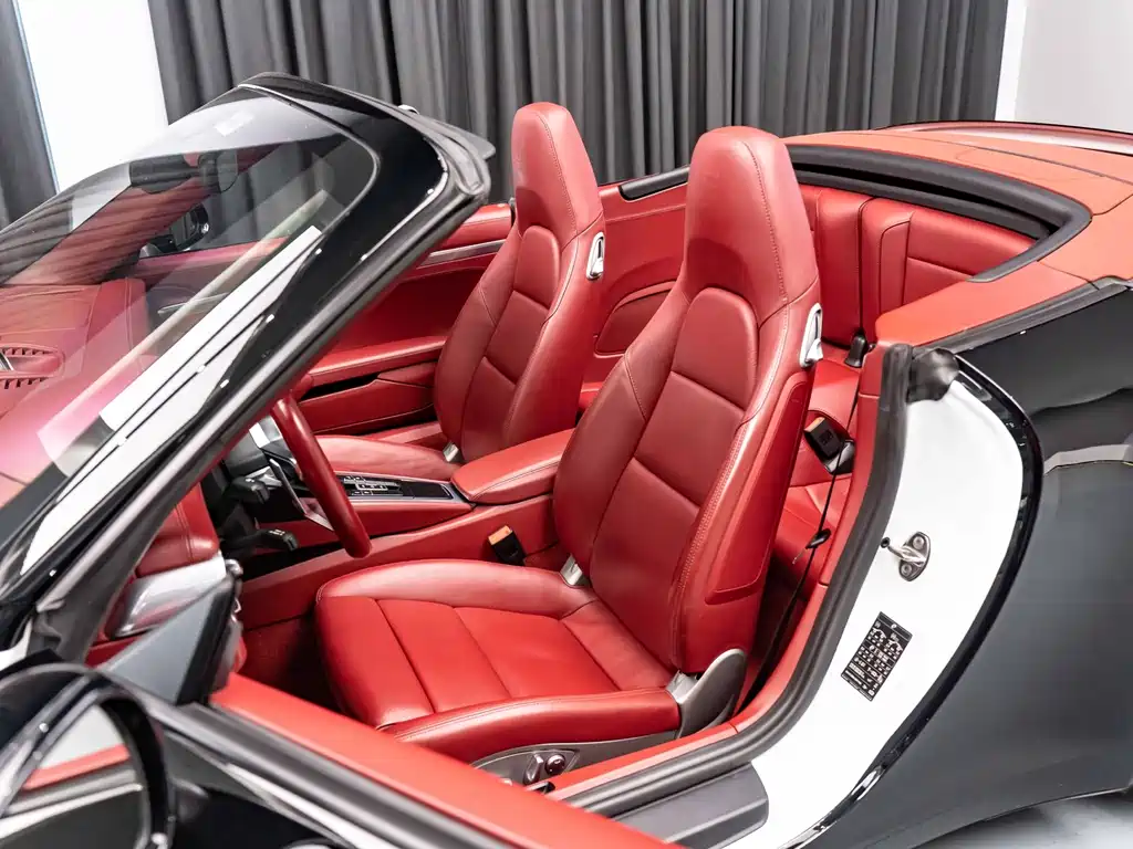 Porsche 911 2016 Carrera Cabriolet 3.0T купить на сайте DeffCars