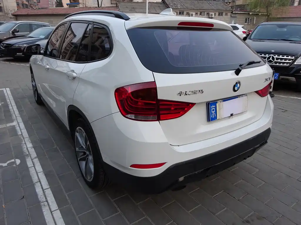 BMW X1 2013 sDrive18i Sports Design Package купить на сайте DeffCars