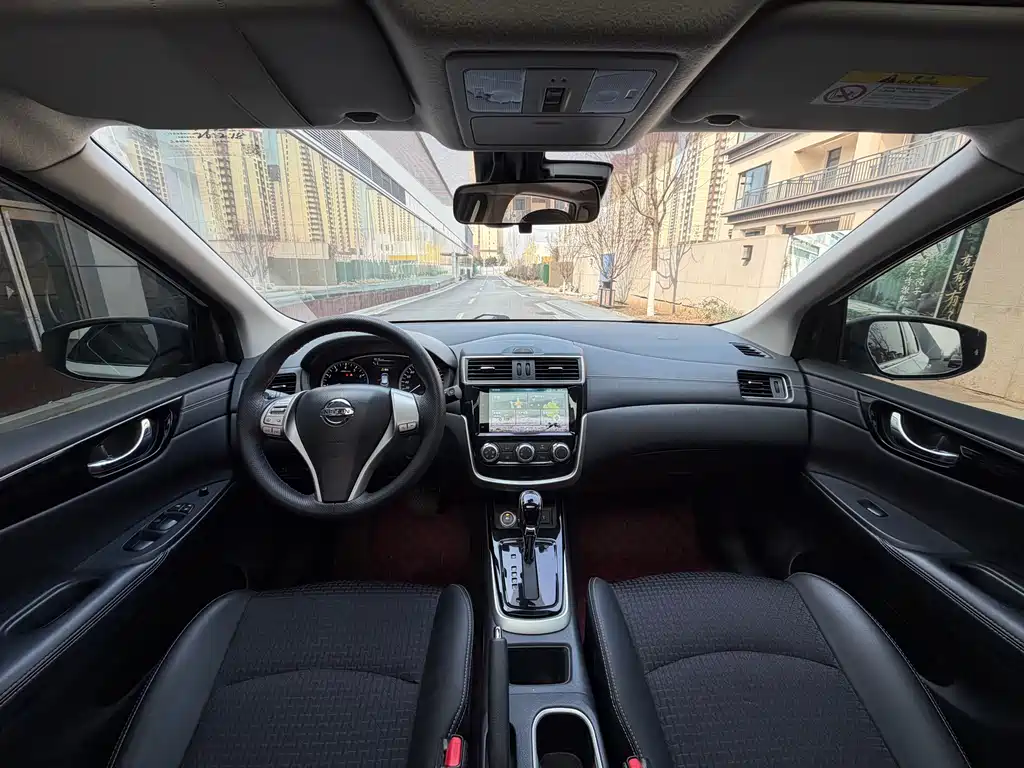Tiida 2020 1.6L CVT Smart Travel Edition купить на сайте DeffCars