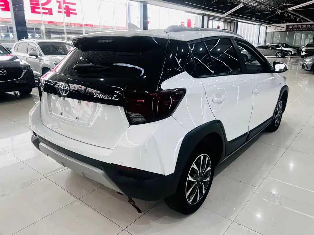YARiS L Zhixuan 2022 1.5L CVT luxury PLUS version купить на сайте DeffCars
