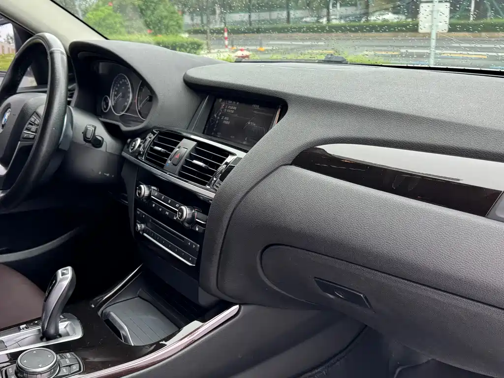 BMW X4 2014 xDrive20i X Design Kit купить на сайте DeffCars