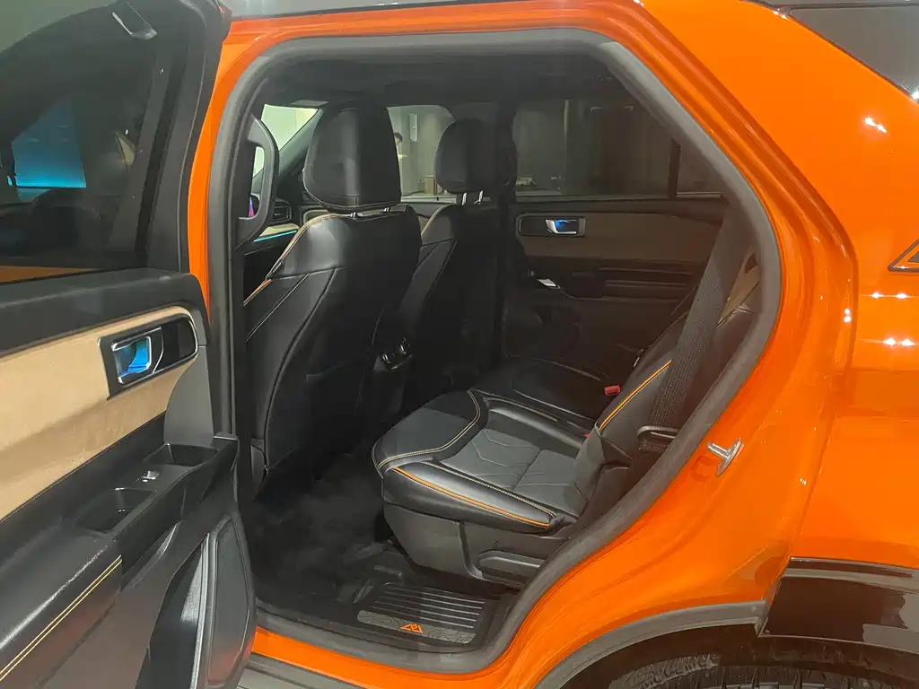 Explorer 2023 EcoBoost 285 Kunlun Peak Edition 7 seats купить на сайте DeffCars