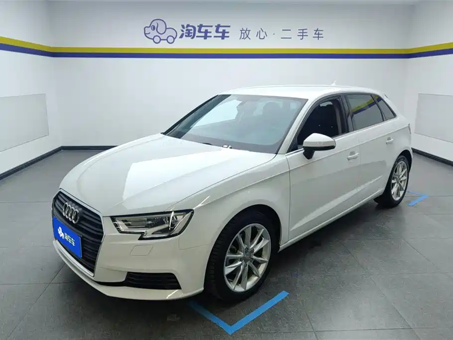 Audi A3 2018 30th Anniversary Model Sportback 35 TFSI Enterprising купить на сайте DeffCars