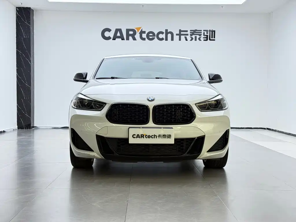 BMW X2 2021 sDrive25i leading M sports package купить на сайте DeffCars
