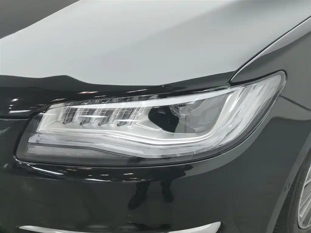 Lincoln MKZ 2017 2.0T Zunya Edition купить на сайте DeffCars