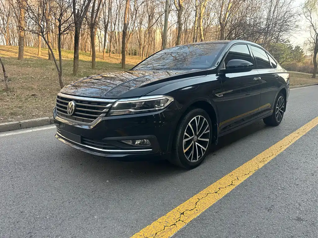 Lavida 2019 280TSI DSG Deluxe Edition National VI купить на сайте DeffCars