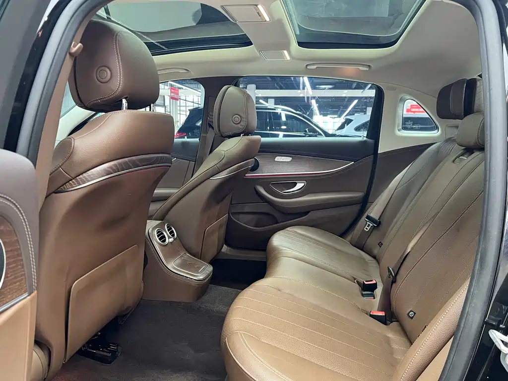 Mercedes-Benz E-Class 2021 facelift E 260 L купить на сайте DeffCars