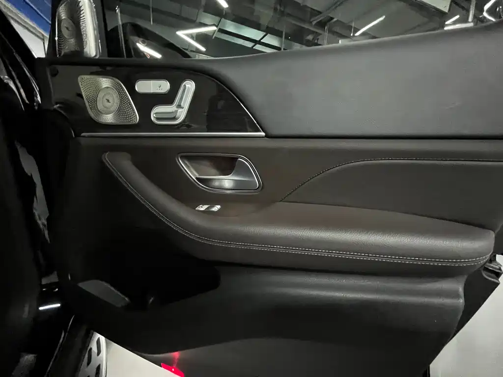 Mercedes-Benz GLE 2023 GLE 350 4MATIC Fashion Model купить на сайте DeffCars