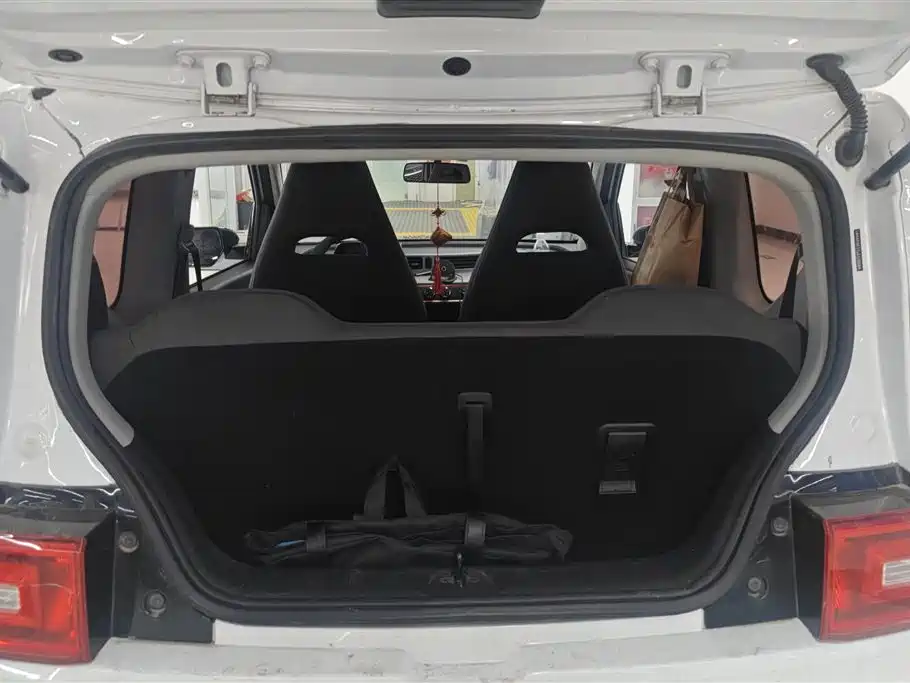 Hongguang MINIEV 2020 Yuexiang model lithium iron phosphate купить на сайте DeffCars