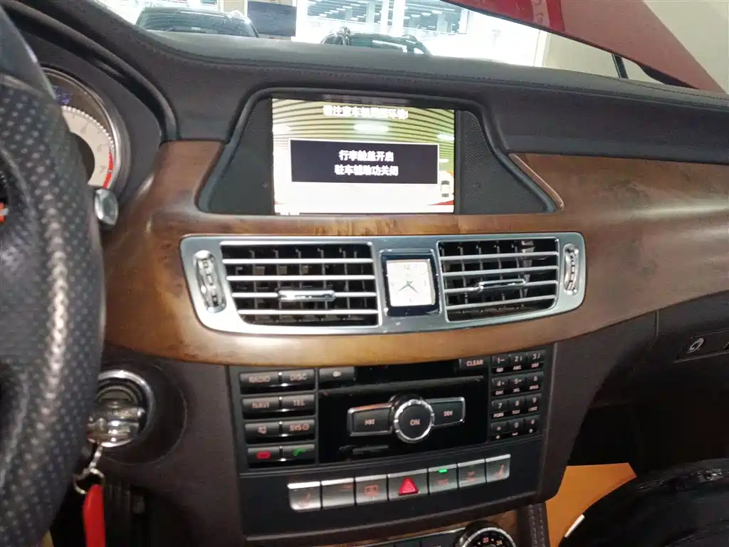 Mercedes-Benz CLS 2012 CLS 300 CGI купить на сайте DeffCars