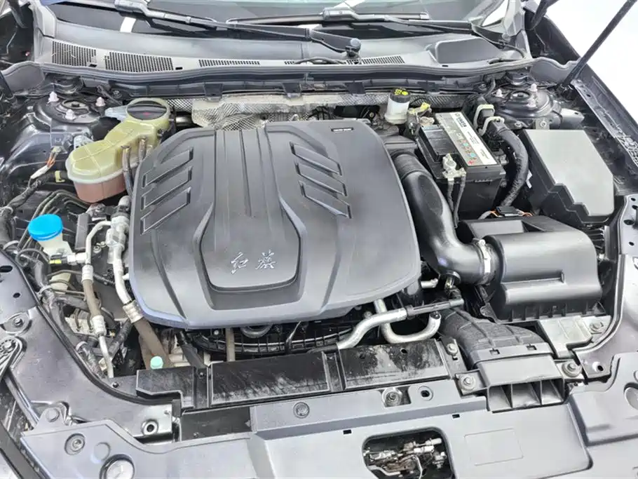 Hongqi H5 2020 1.8T Automatic Intelligent Connected Flag Rhyme Edition купить на сайте DeffCars