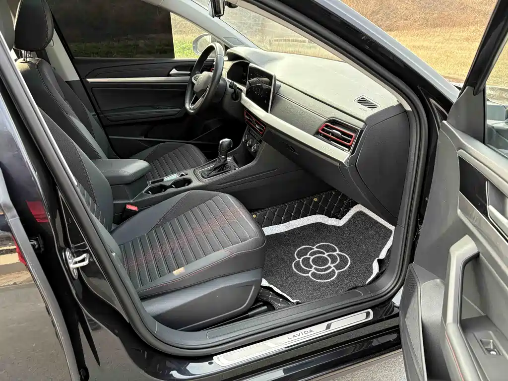 Lavida 2023 280TSI DSG Starry Sky Full Edition купить на сайте DeffCars