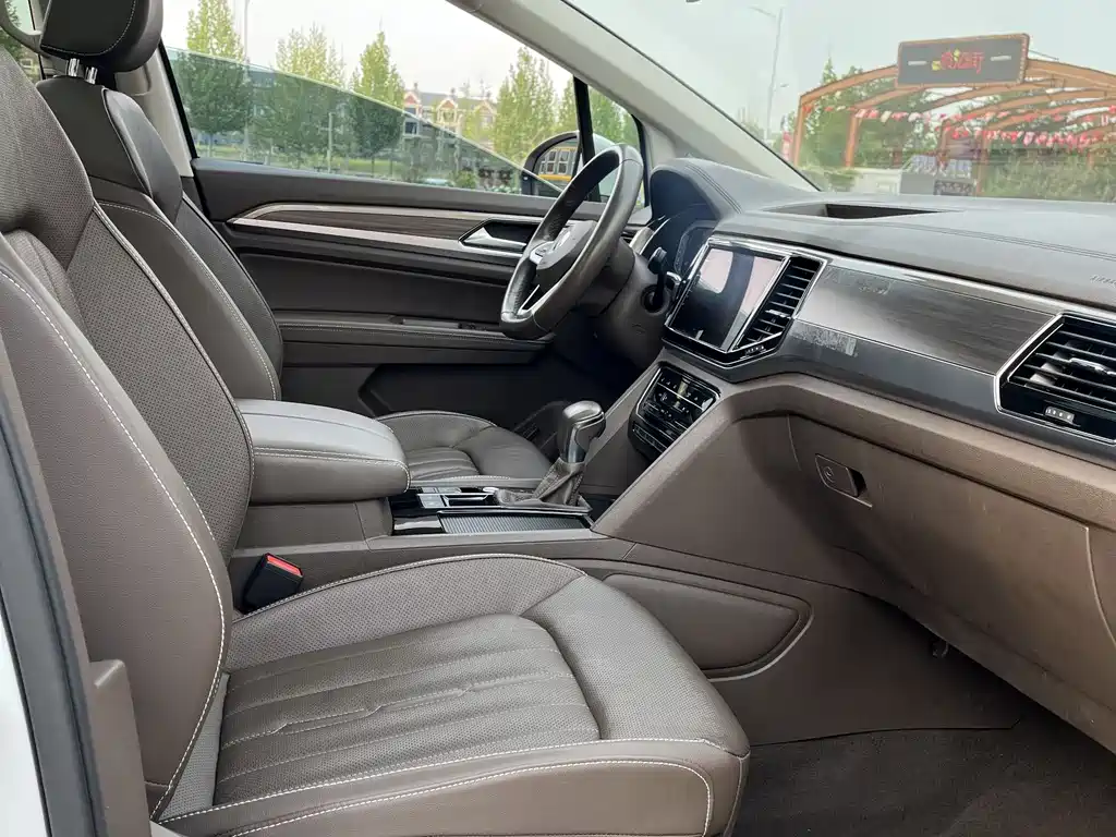 Weiran 2020 330TSI Deluxe Edition купить на сайте DeffCars
