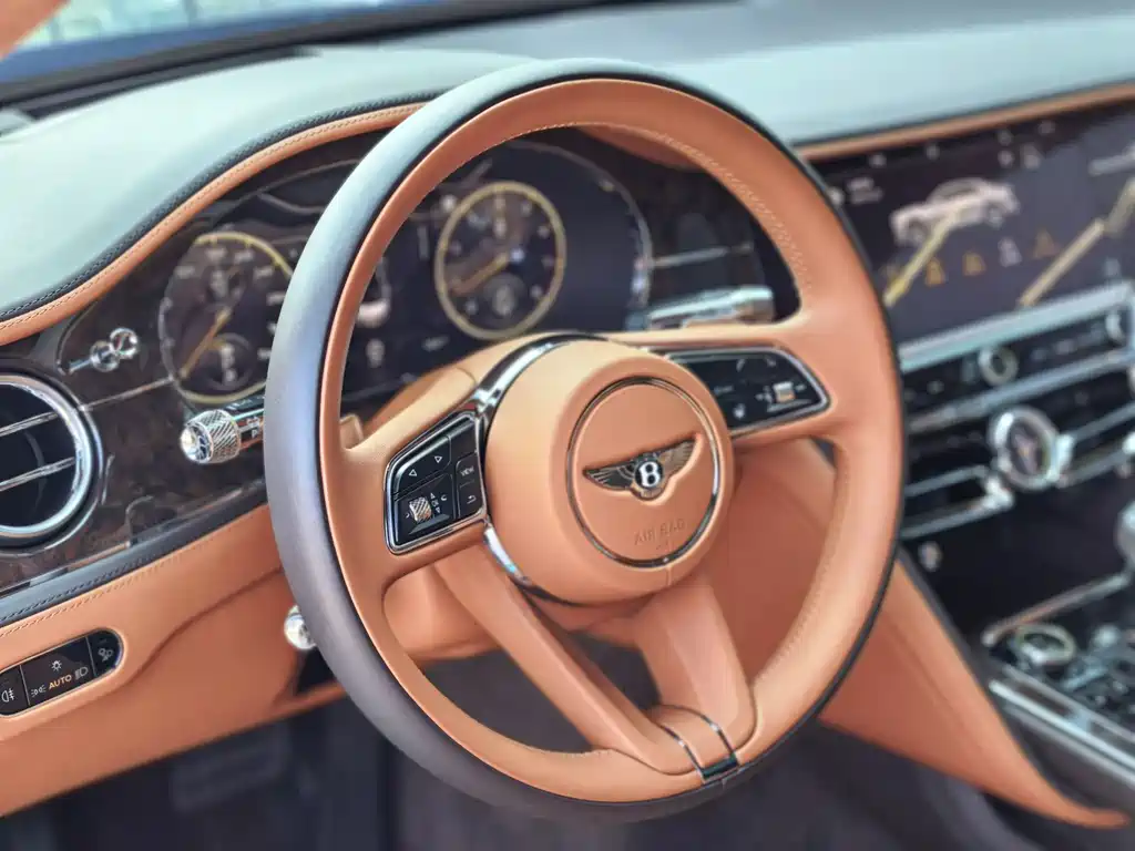 Flying Spur 2021 4.0T V8 Standard Edition купить на сайте DeffCars