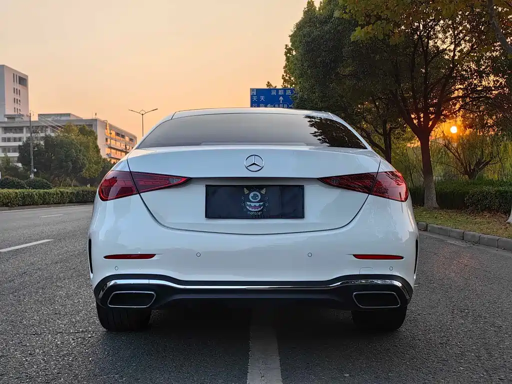 Mercedes-Benz C-Class 2023 facelift C 260 L sports version купить на сайте DeffCars