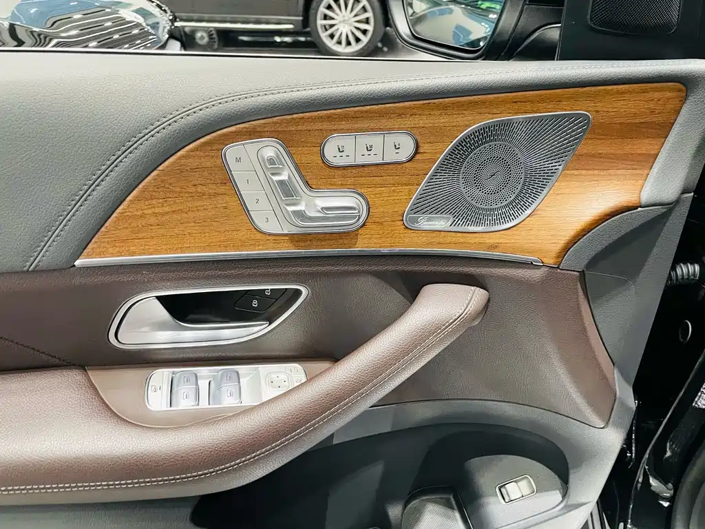 Mercedes-Benz GLS 2020 GLS 450 4MATIC luxury model купить на сайте DeffCars