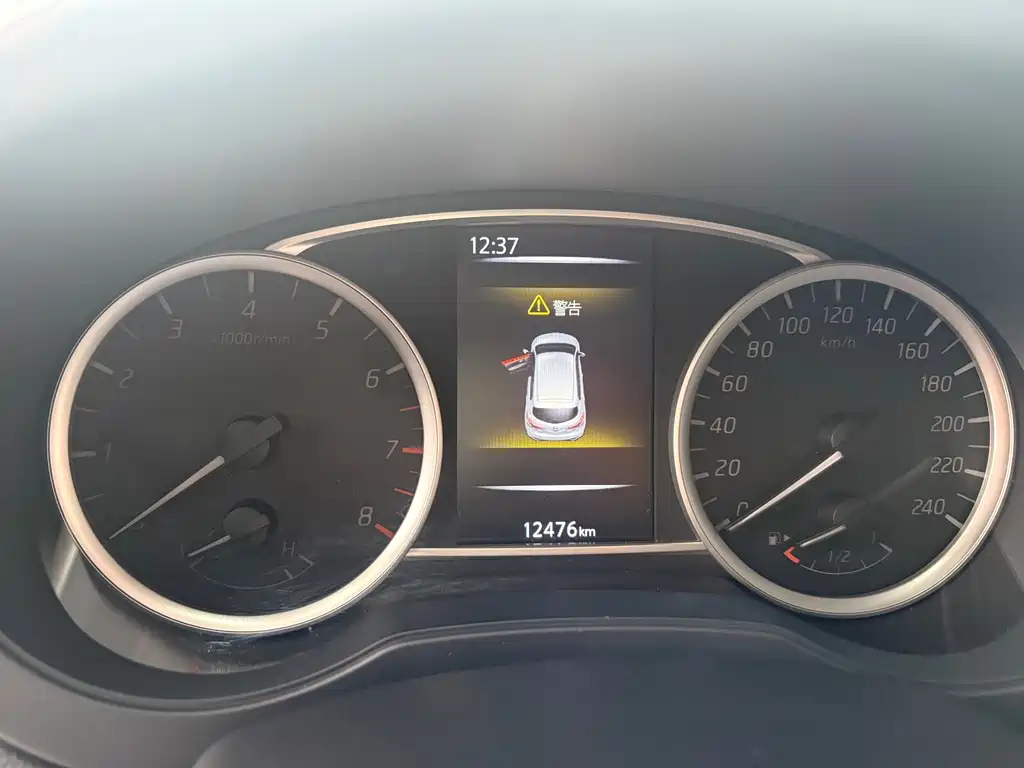 Tiida 2023 1.6L CVT Smart Travel Edition купить на сайте DeffCars