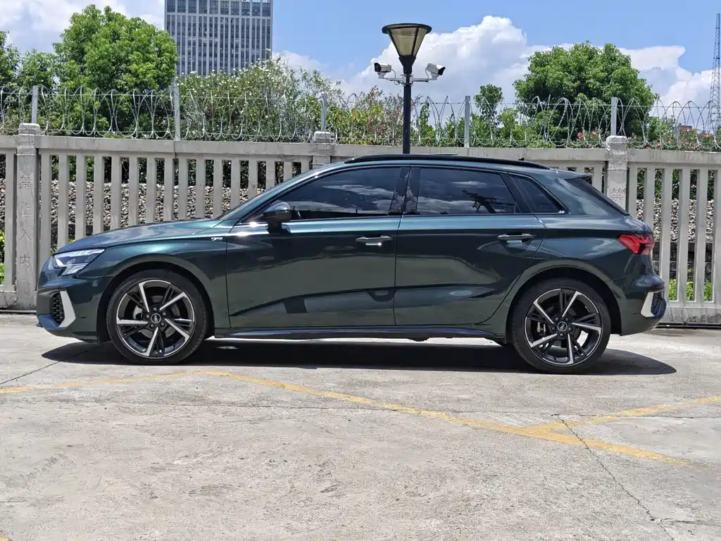 Audi A3 2022 Sportback 35 TFSI Fashion Sporty купить на сайте DeffCars