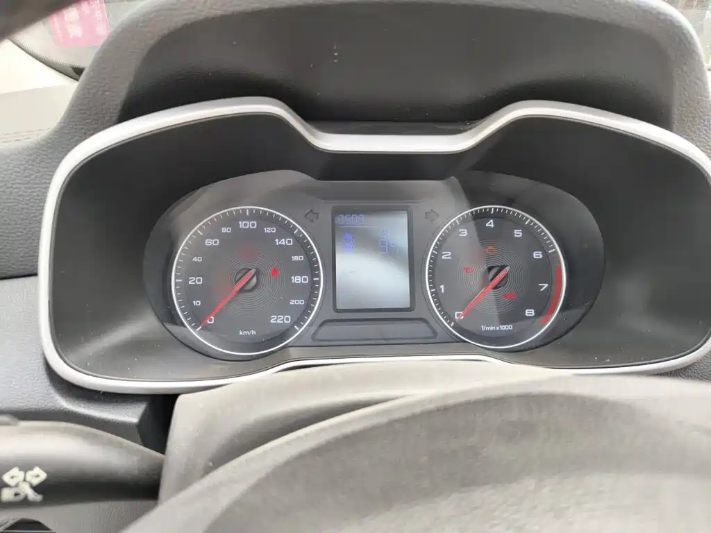 MG ZS 2018 1.5L Automatic Deluxe Edition National V купить на сайте DeffCars