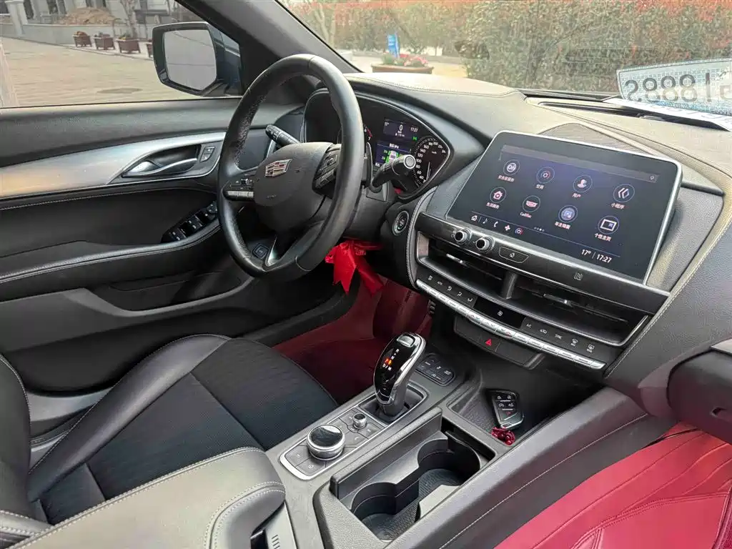 Cadillac CT5 2021 28T Fashion Model купить на сайте DeffCars