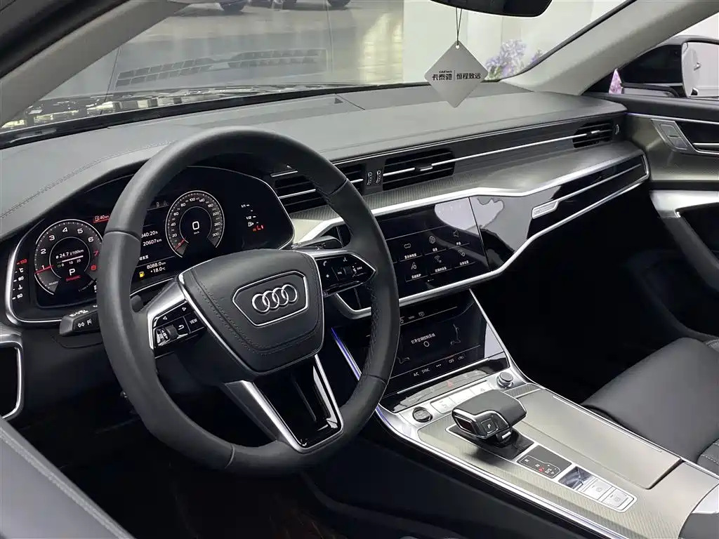 Audi A6L 2024 45 TFSI Premium Elegant Model купить на сайте DeffCars
