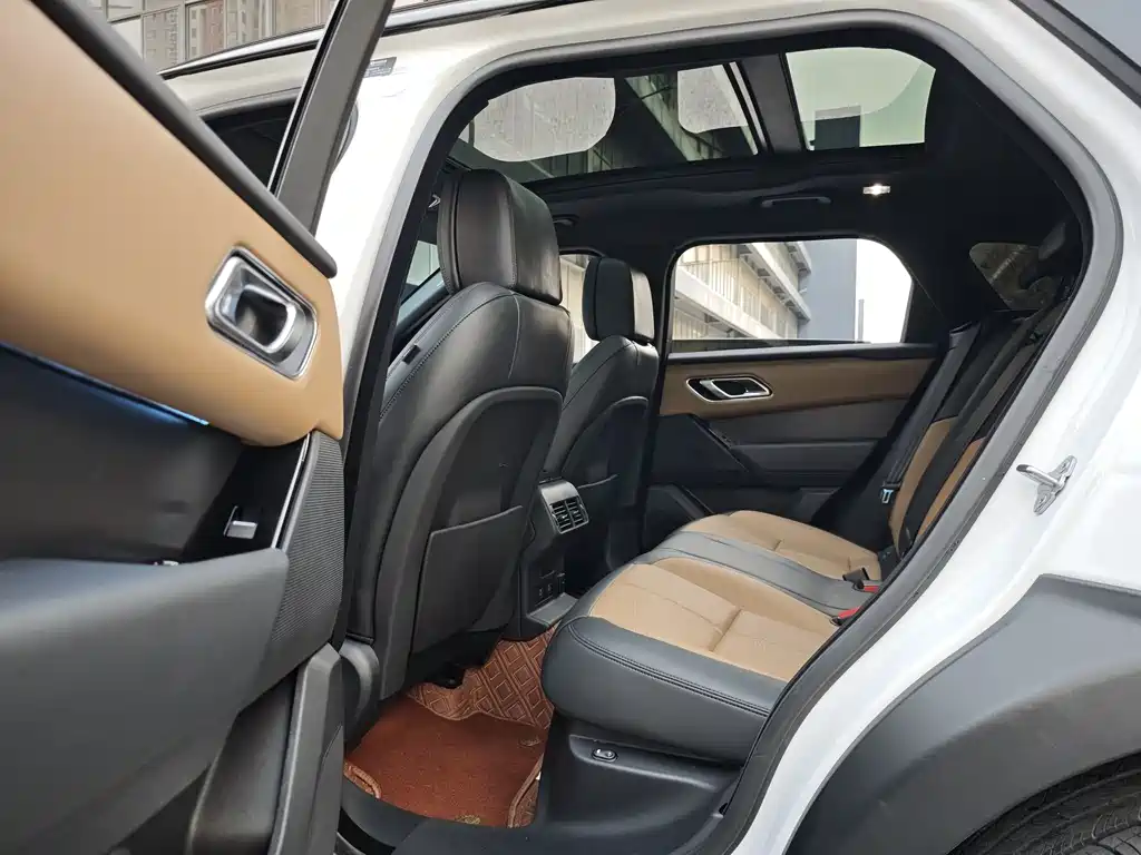 Range Rover Velar 2024 Dynamic HSE купить на сайте DeffCars