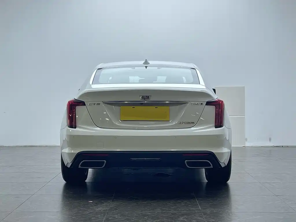Cadillac CT5 2022 28T Fashion Model купить на сайте DeffCars