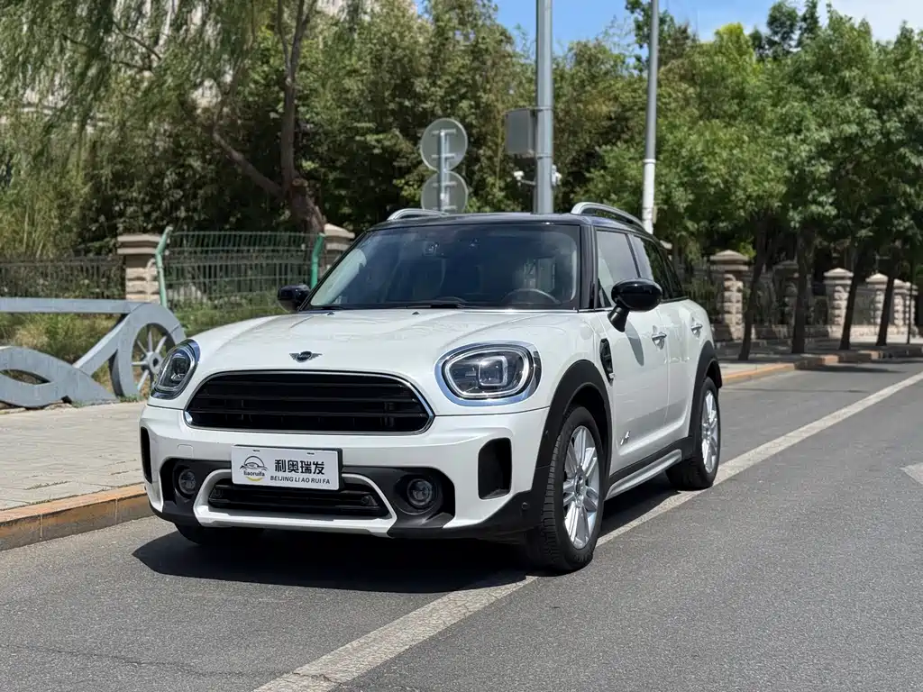 MINI COUNTRYMAN 2023 facelift 1.5T COOPER connoisseur купить на сайте DeffCars