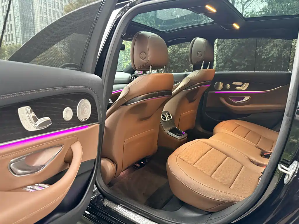 Mercedes-Benz E-Class 2022 E 300 L Sports Luxury купить на сайте DeffCars