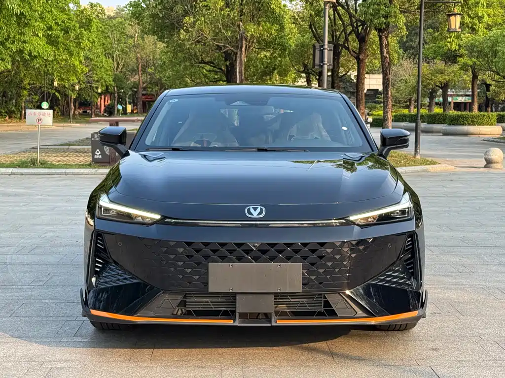 Changan UNI-V 2024 1.5T noble sports model купить на сайте DeffCars
