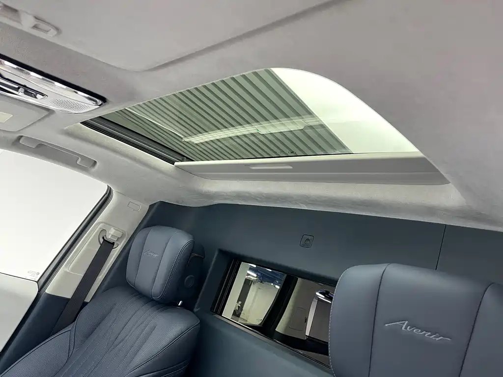 Century 2023 2.0T four-seater private version купить на сайте DeffCars