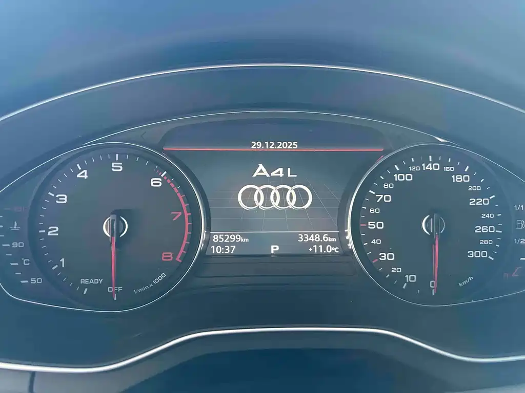 Audi A4L 2018 30th Anniversary Model 40 TFSI Enterprising купить на сайте DeffCars