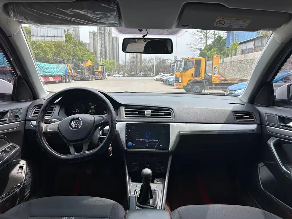 Lavida 2019 1.5L Manual Fashion Edition National VI купить на сайте DeffCars