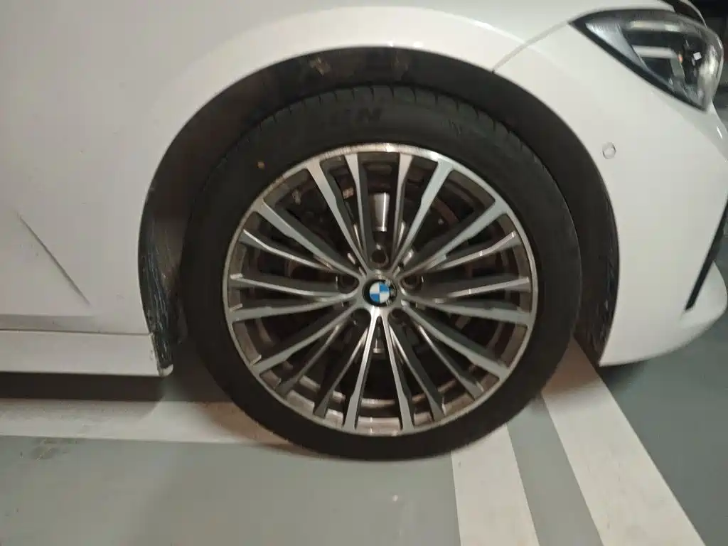 BMW 3 Series 2020 320i Sports Package купить на сайте DeffCars